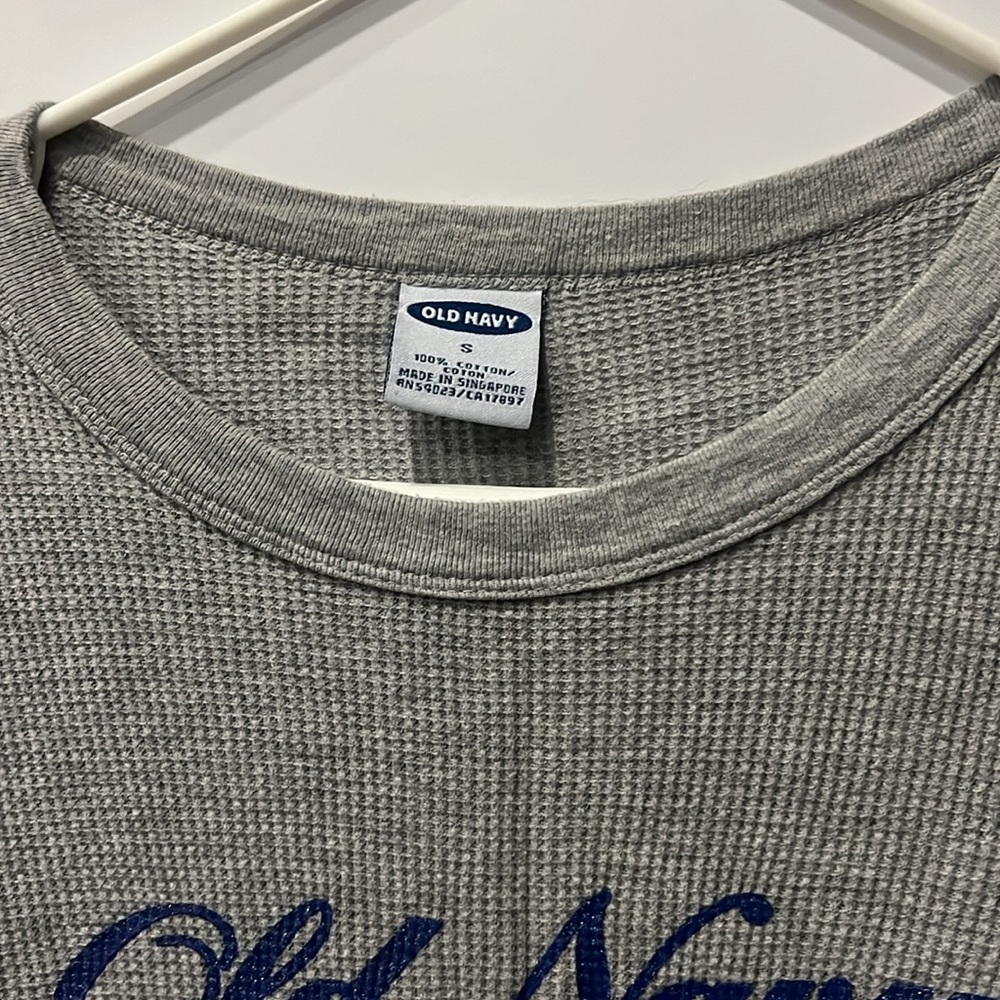 Sweater - Picture 6 of 6